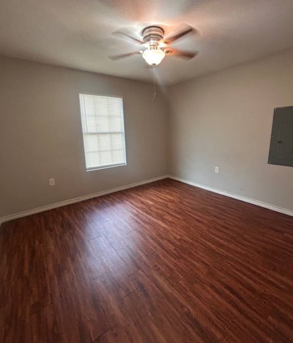 Townhouse for rent at 413A 4th St, Lufkin, TX 75901