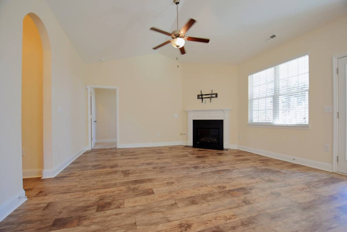 House for rent at 154 Heatherwood Dr, Lillington, NC 27546