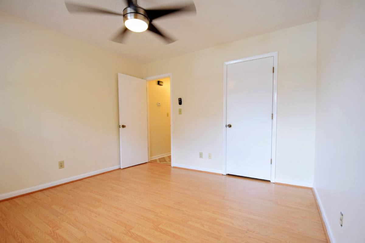 House for rent at 206 Villa Dr, Fayetteville, NC 28311