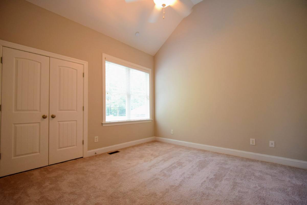 House for rent at 239 Blueridge Rd, Fayetteville, NC 28303