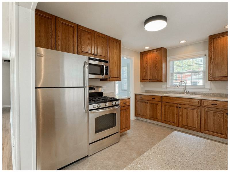 House for rent at 3123 Arthur Ave, Brookfield, IL 60513