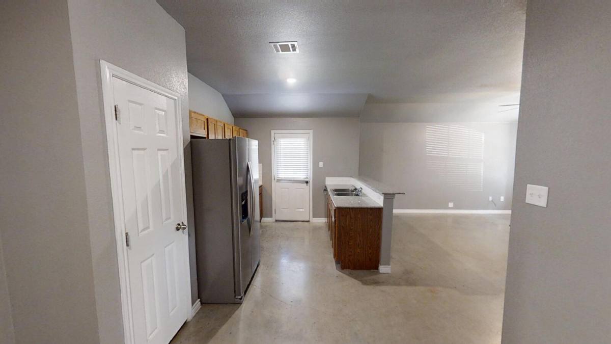 Townhouse for rent at 1409 Natchez Trail #B, Harker Heights, TX 76548