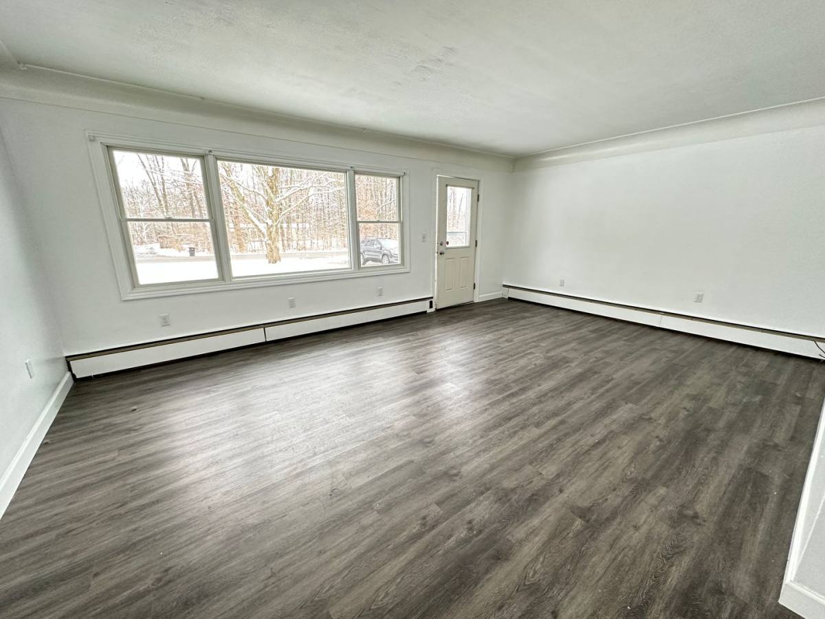 House for rent at 4950 Slayton Rd, Jackson, MI 49201
