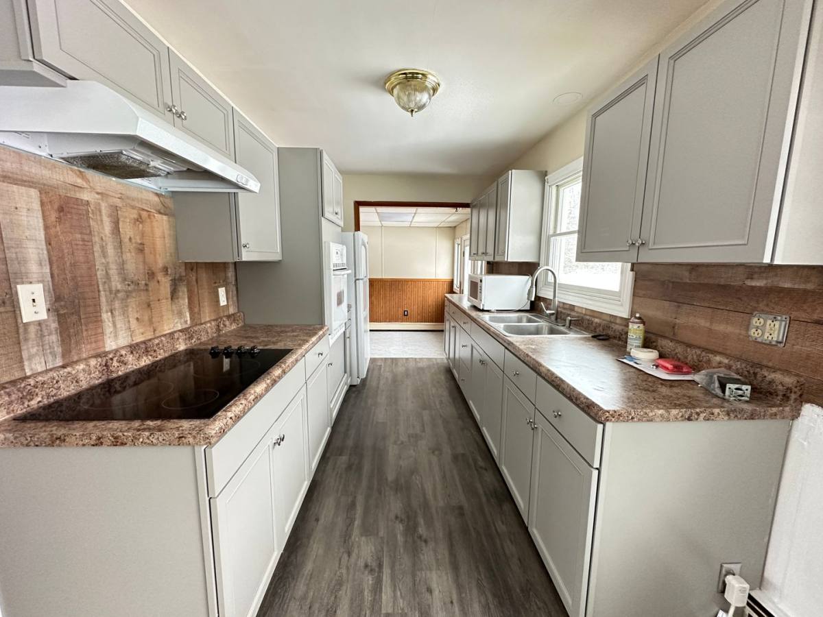 House for rent at 4950 Slayton Rd, Jackson, MI 49201