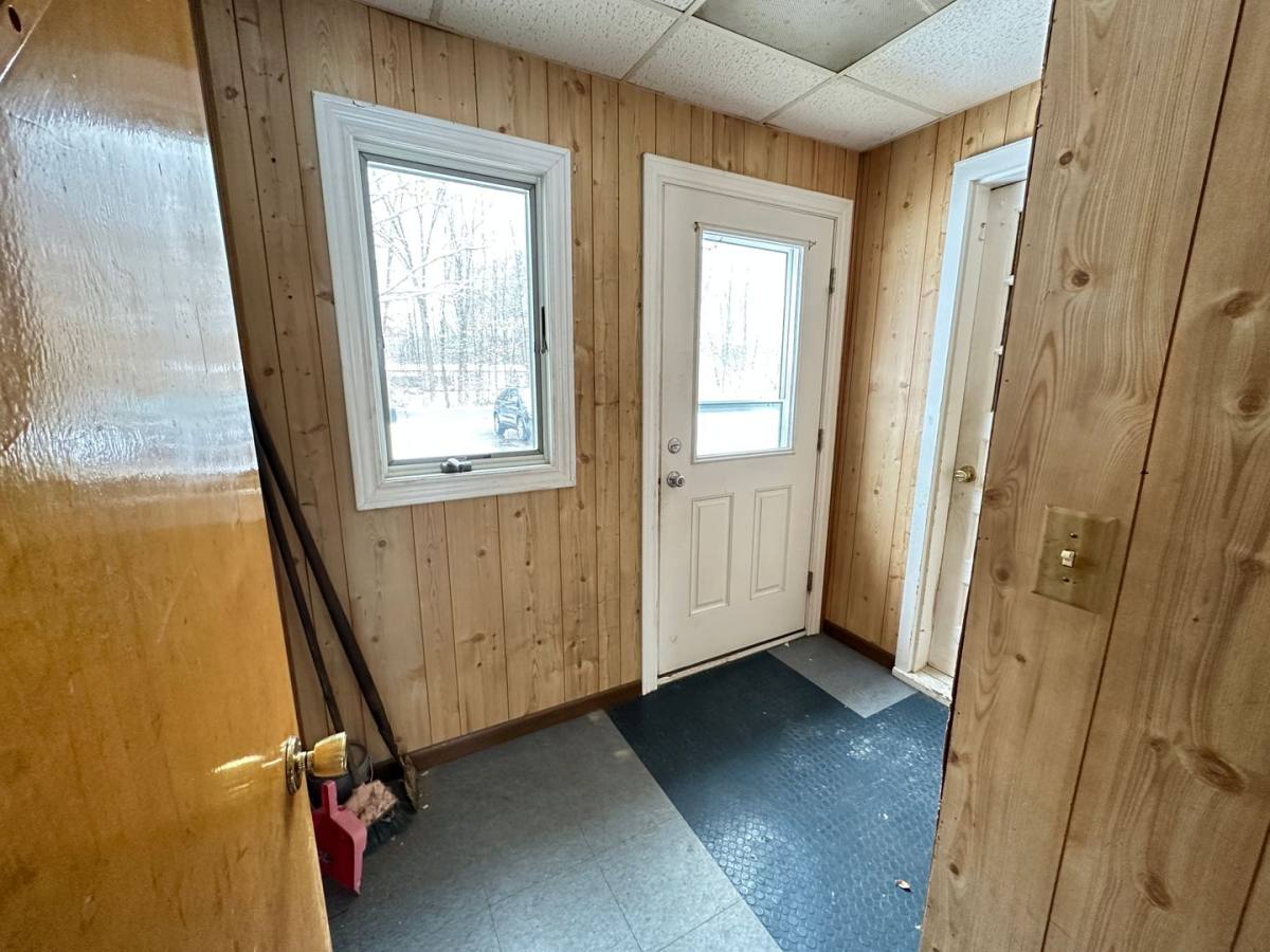 House for rent at 4950 Slayton Rd, Jackson, MI 49201