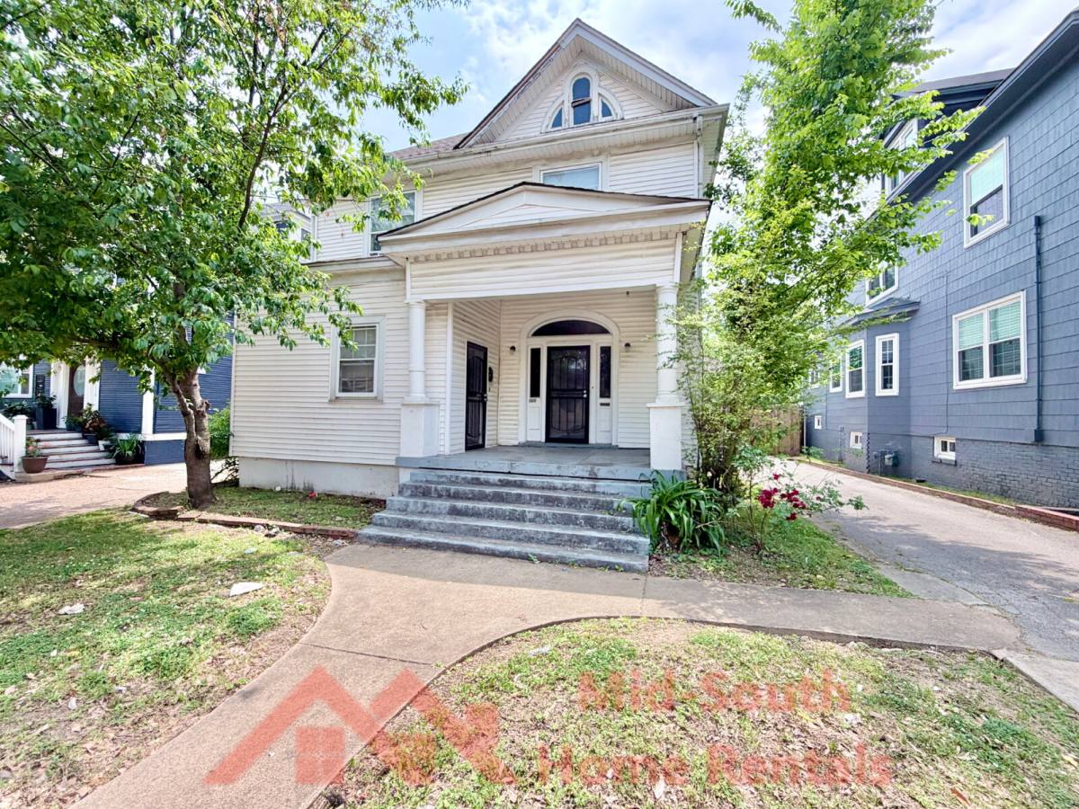Apartment for rent at 1515 Madison Ave #5, Memphis, TN 38104