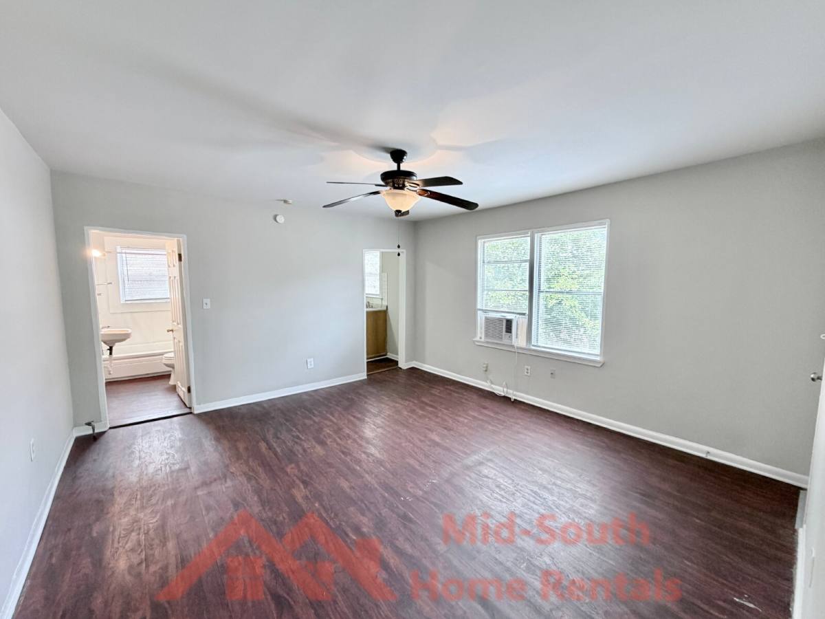 Apartment for rent at 1515 Madison Ave #5, Memphis, TN 38104
