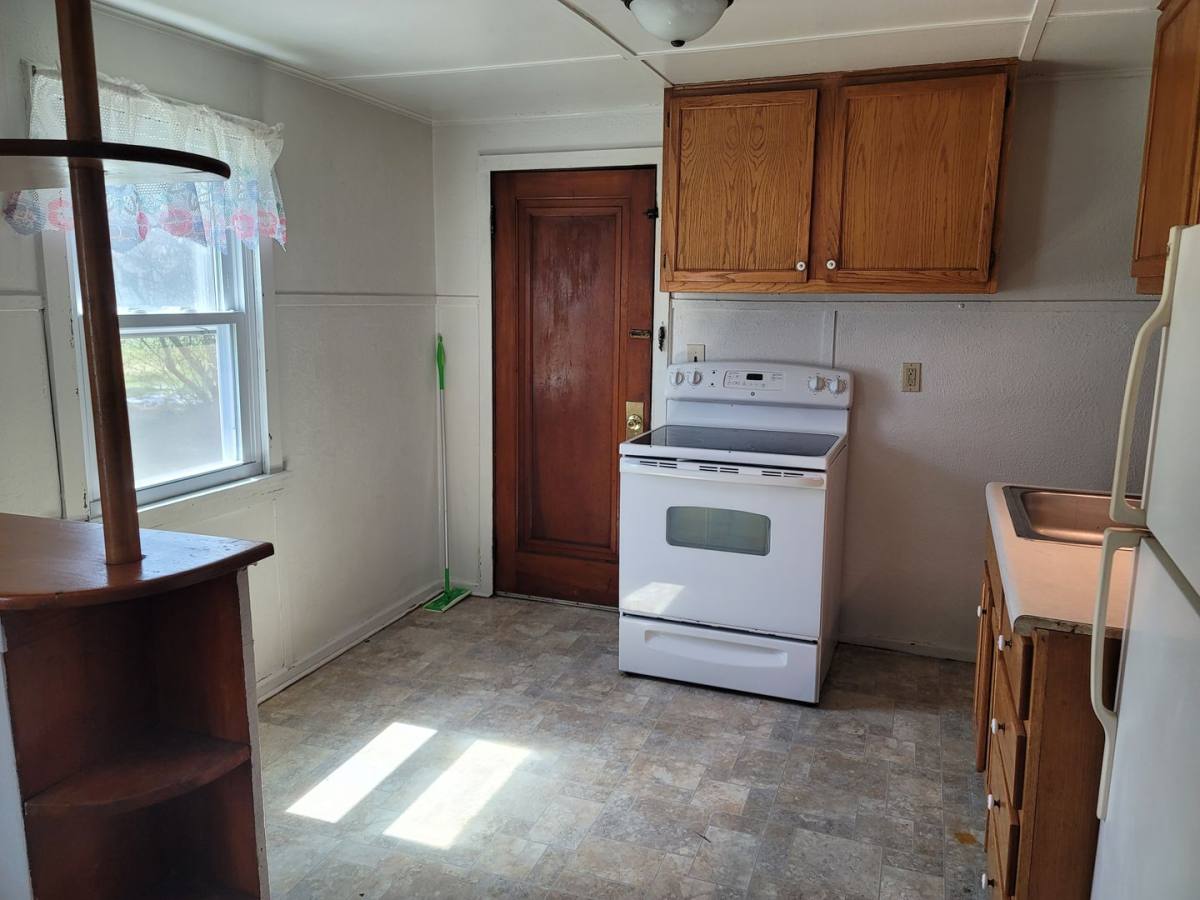 House for rent at 220 15th St S, Wisconsin Rapids, WI 54494