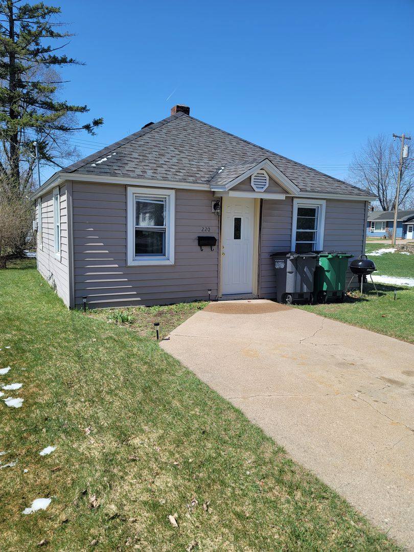 House for rent at 220 15th St S, Wisconsin Rapids, WI 54494