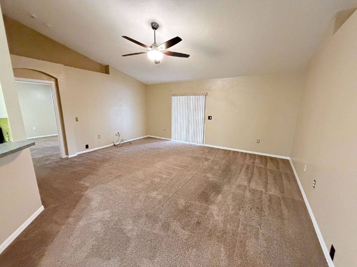 House for rent at 5967 Hillside Heights Dr, Lakeland, FL 33812