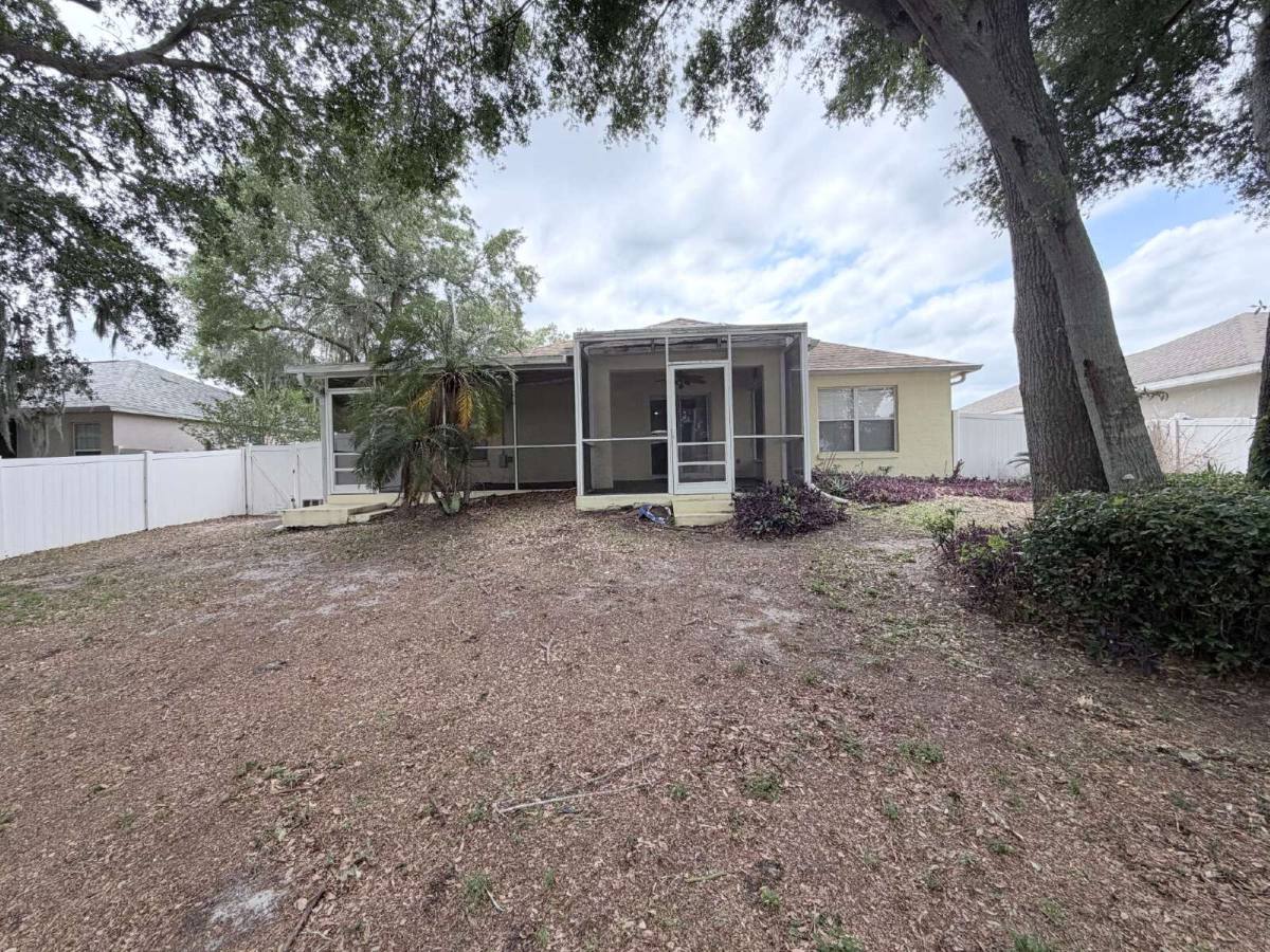 House for rent at 5967 Hillside Heights Dr, Lakeland, FL 33812
