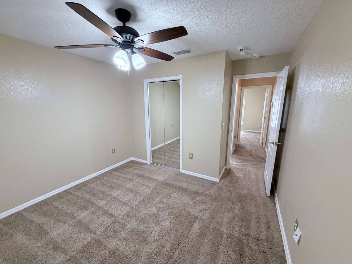 House for rent at 5967 Hillside Heights Dr, Lakeland, FL 33812