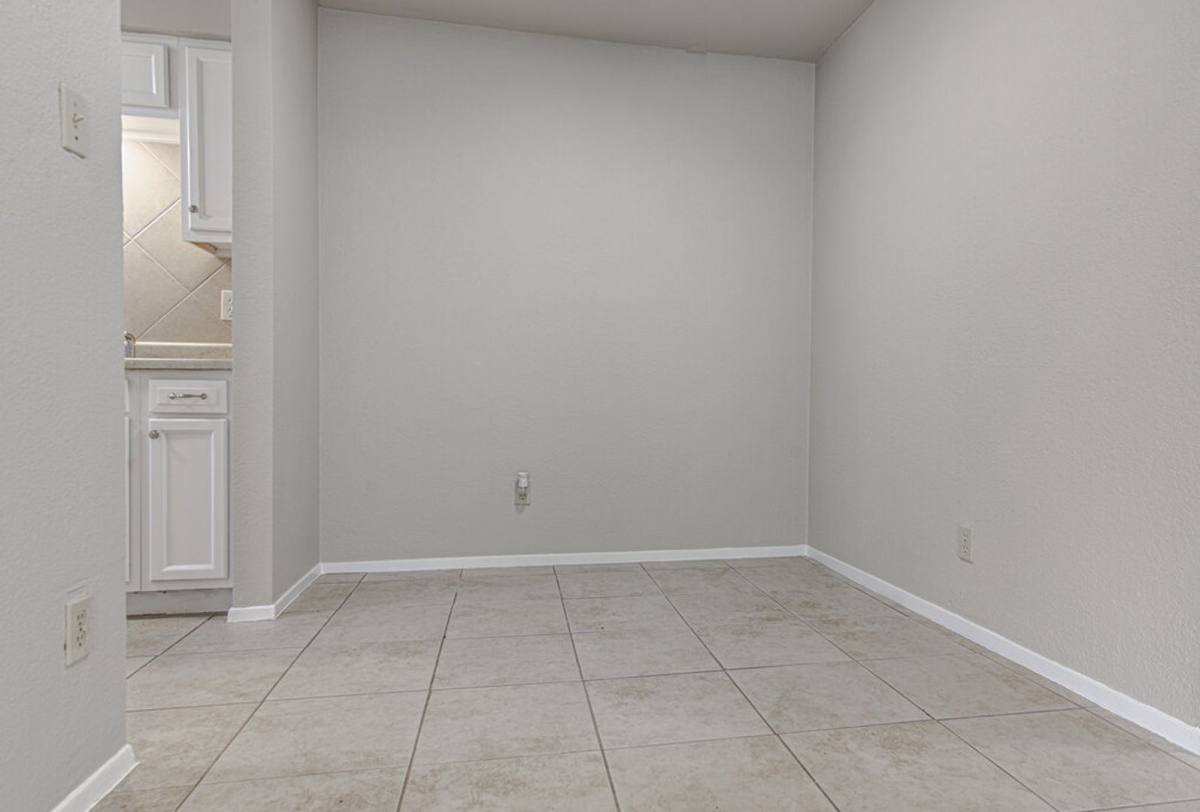 Apartment for rent at 900 Sirocco Dr, Austin, TX 78745