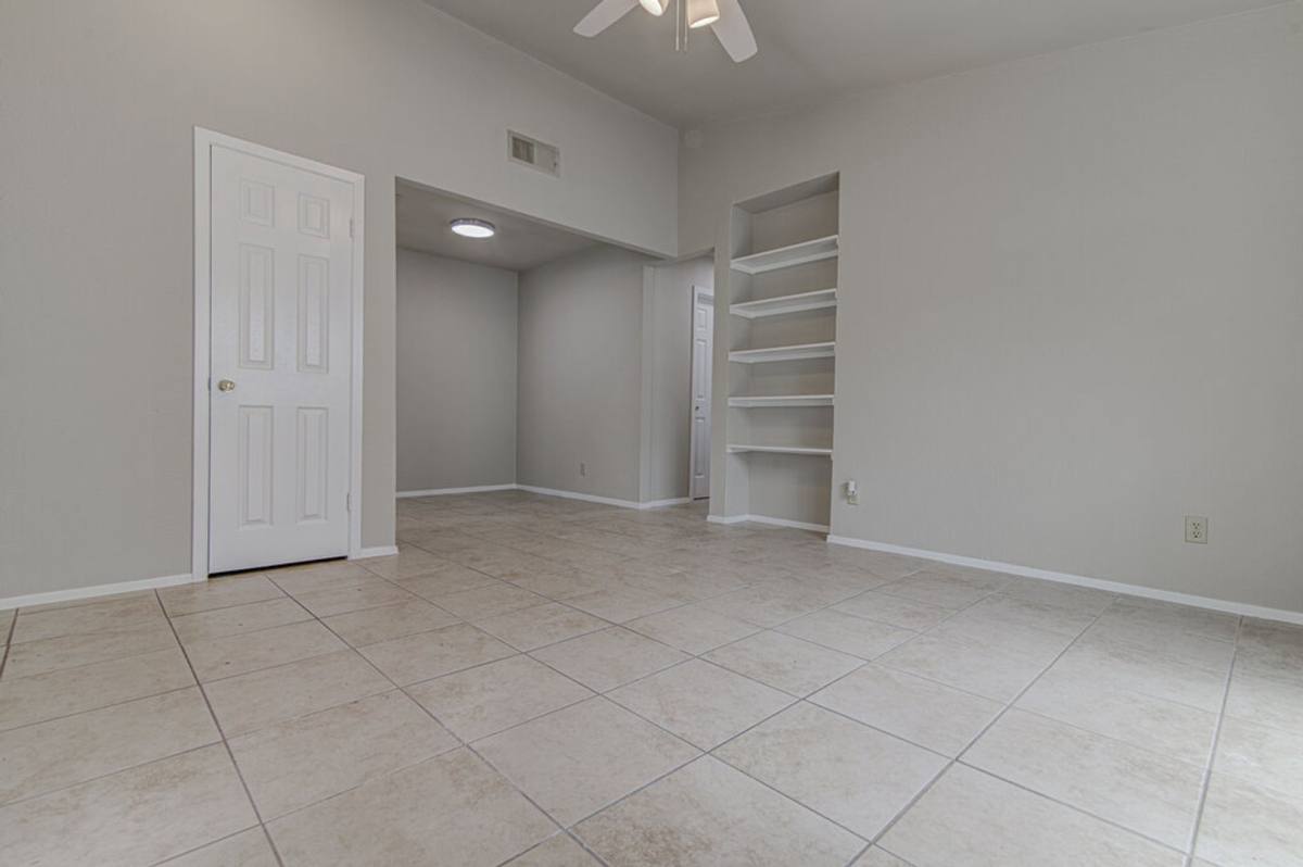 Apartment for rent at 900 Sirocco Dr, Austin, TX 78745