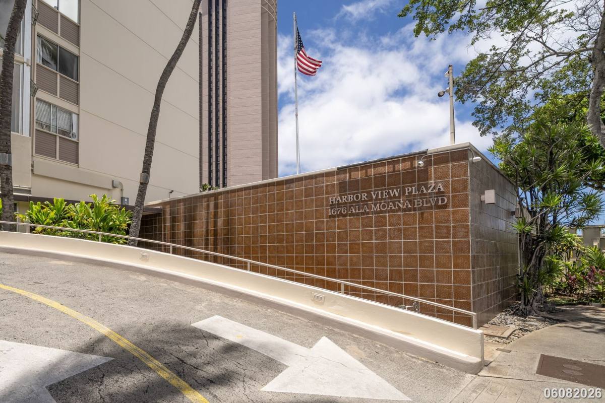 Apartment for rent at 1676 Ala Moana Blvd, Honolulu, HI 96815