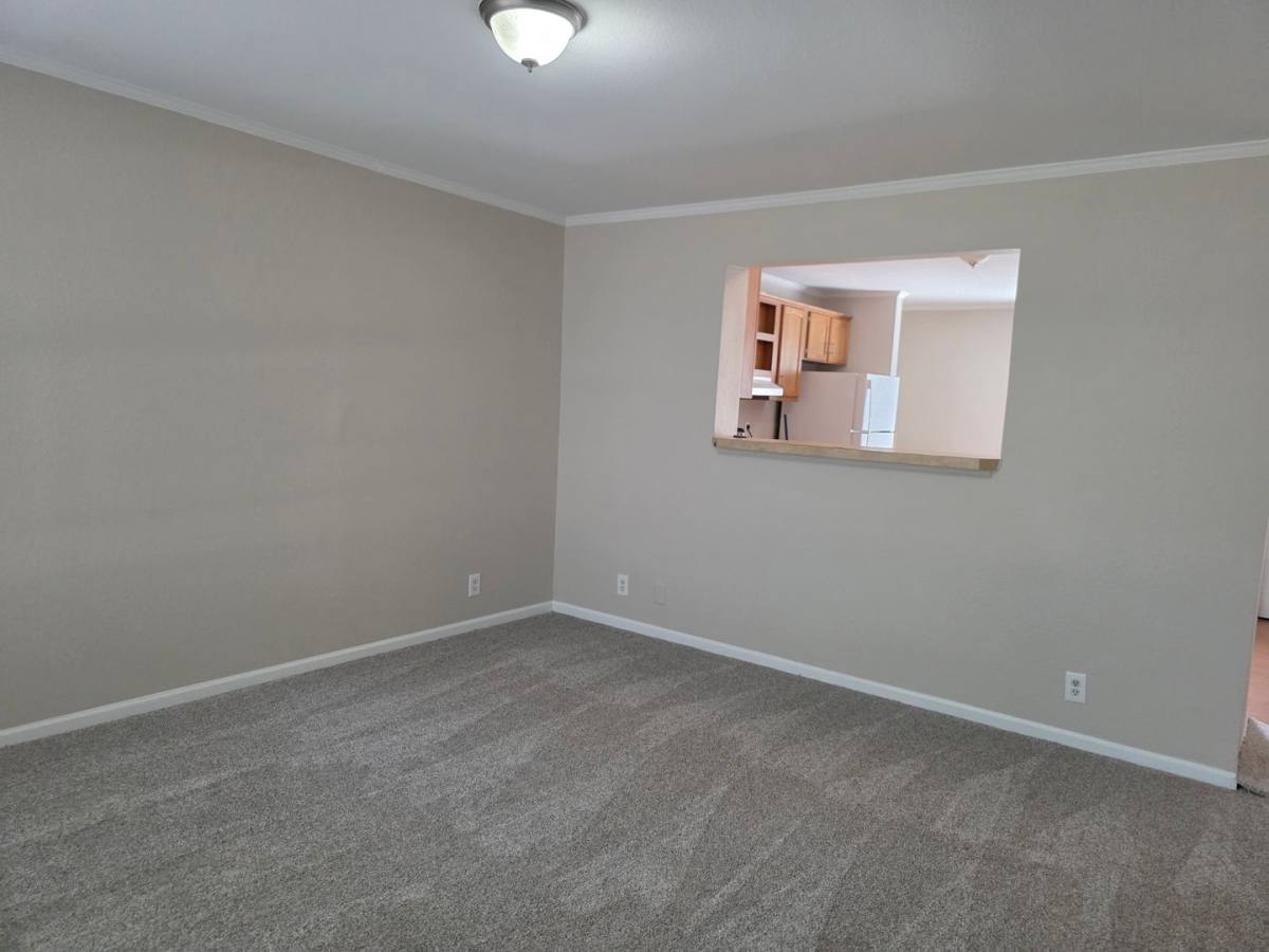 Townhouse for rent at 1135 S Navajo St, Denver, CO 80223