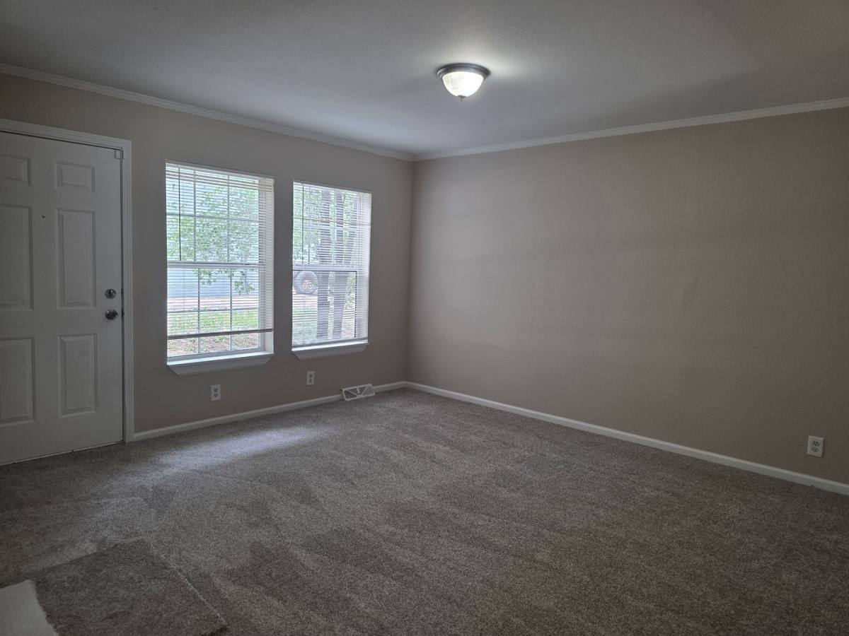 Townhouse for rent at 1135 S Navajo St, Denver, CO 80223