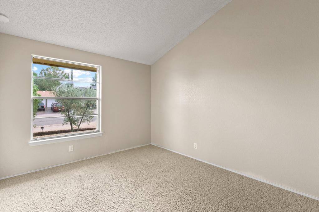 House for rent at 926 Agua Caliente Dr, El Paso, TX 79912