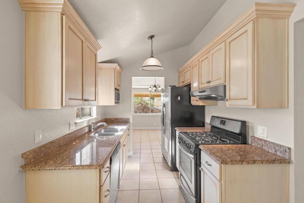 House for rent at 926 Agua Caliente Dr, El Paso, TX 79912