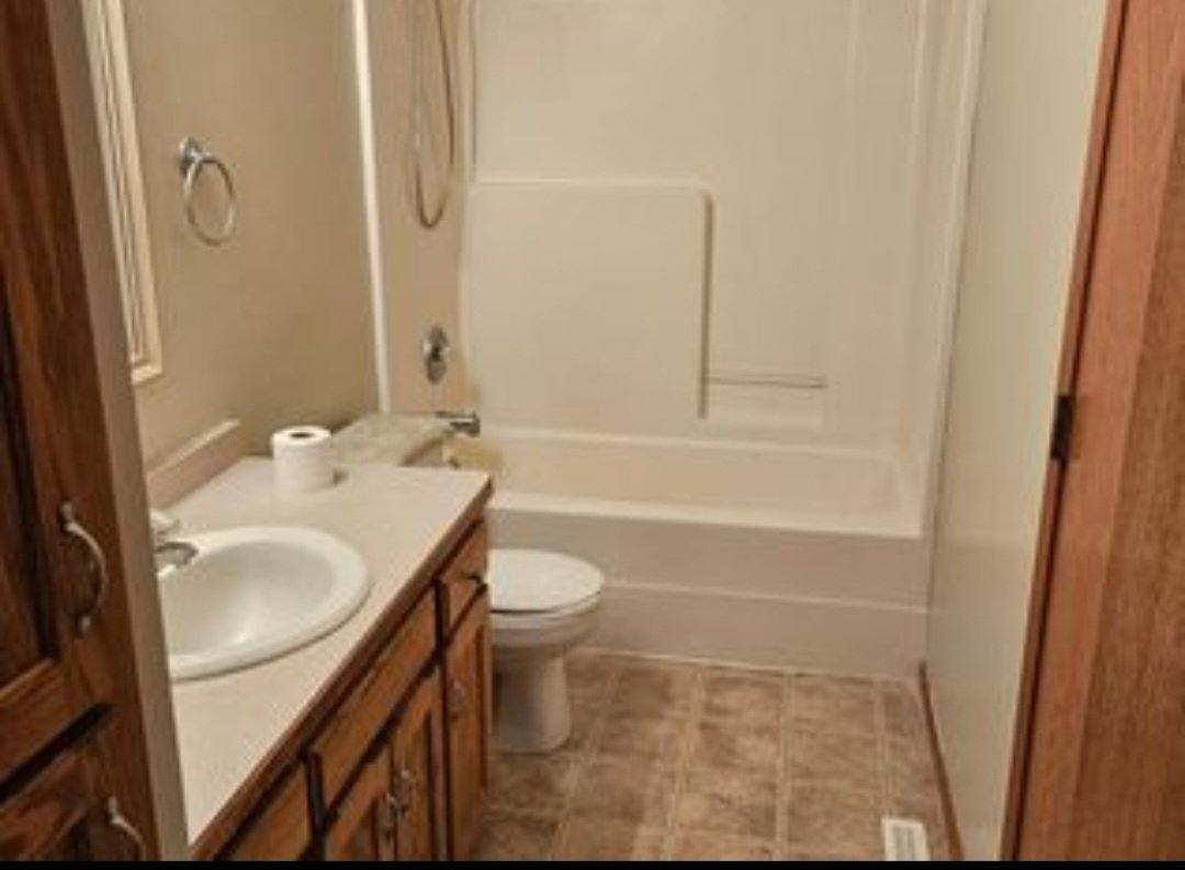 House for rent at 1781 Rush Point Dr Circle W, Stanchfield, MN 55080
