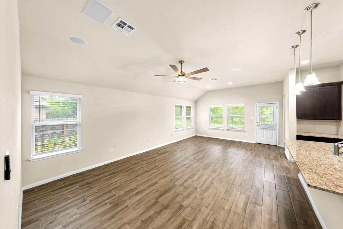 House for rent at 1507 Stony Island Dr, San Antonio, TX 78245