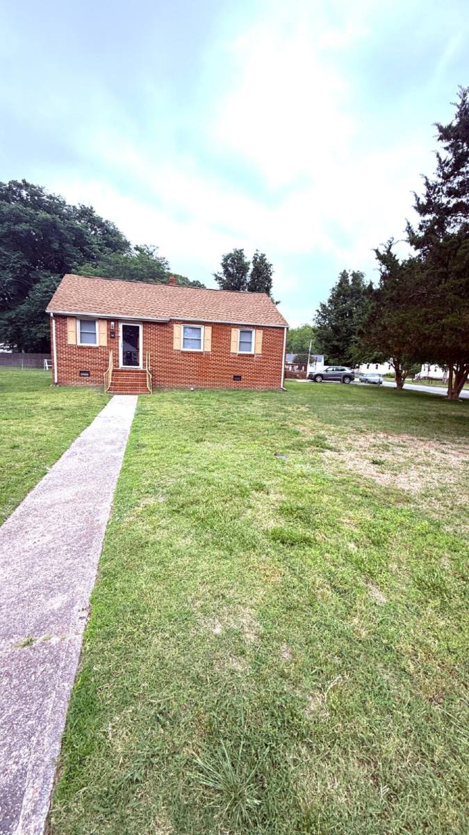 House for rent at 401 Craven St, Hampton, VA 23661