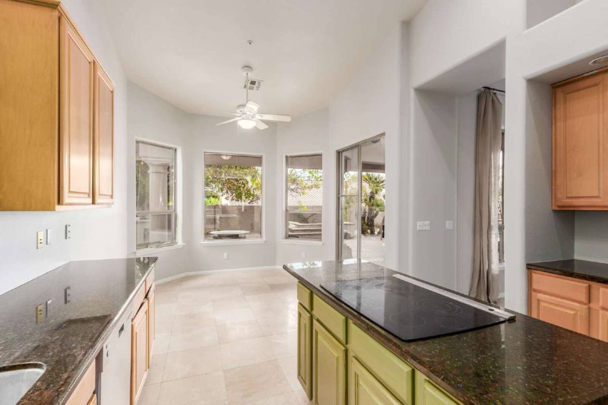 House for rent at 12591 E Paradise Dr, Scottsdale, AZ 85259