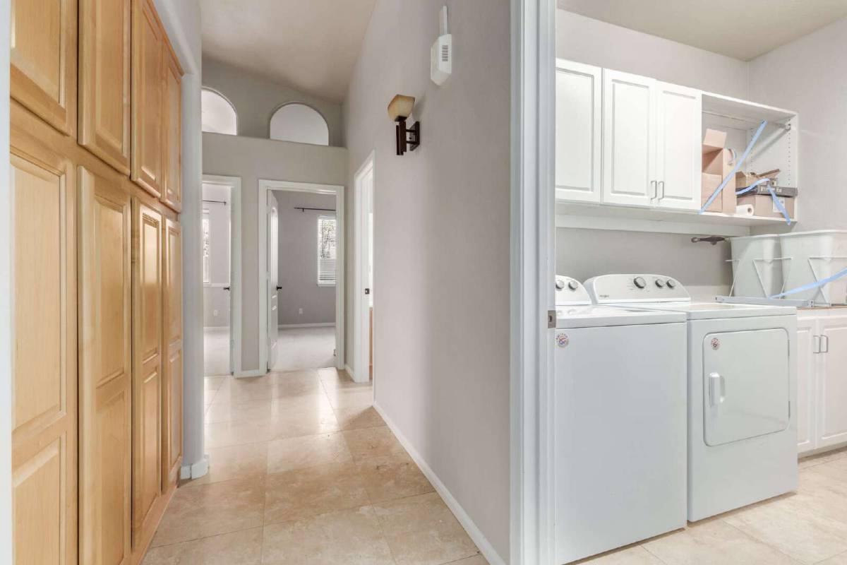 House for rent at 12591 E Paradise Dr, Scottsdale, AZ 85259