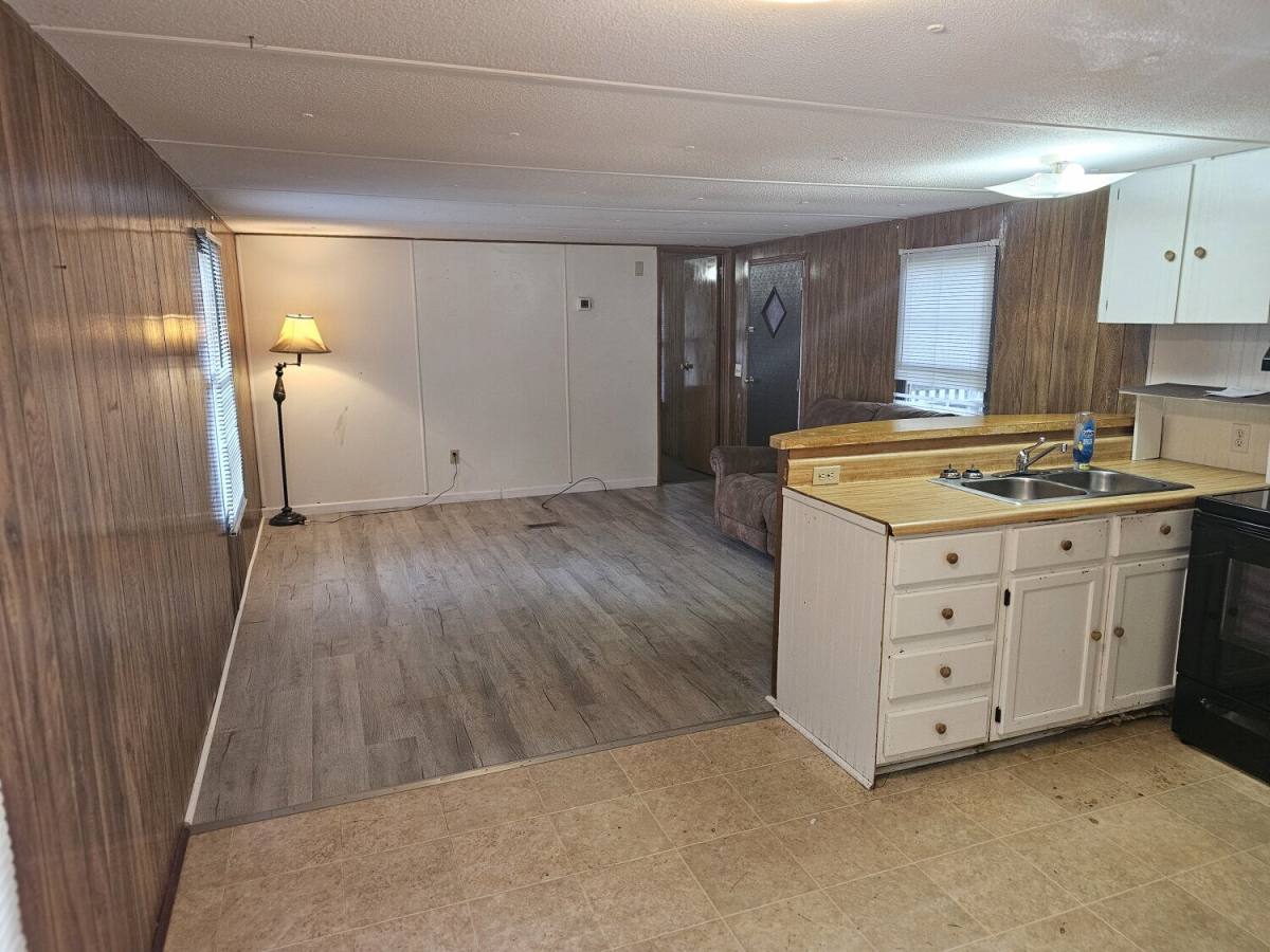 House for rent at 2390 Skyview Lane, Lincolnton, NC 28092