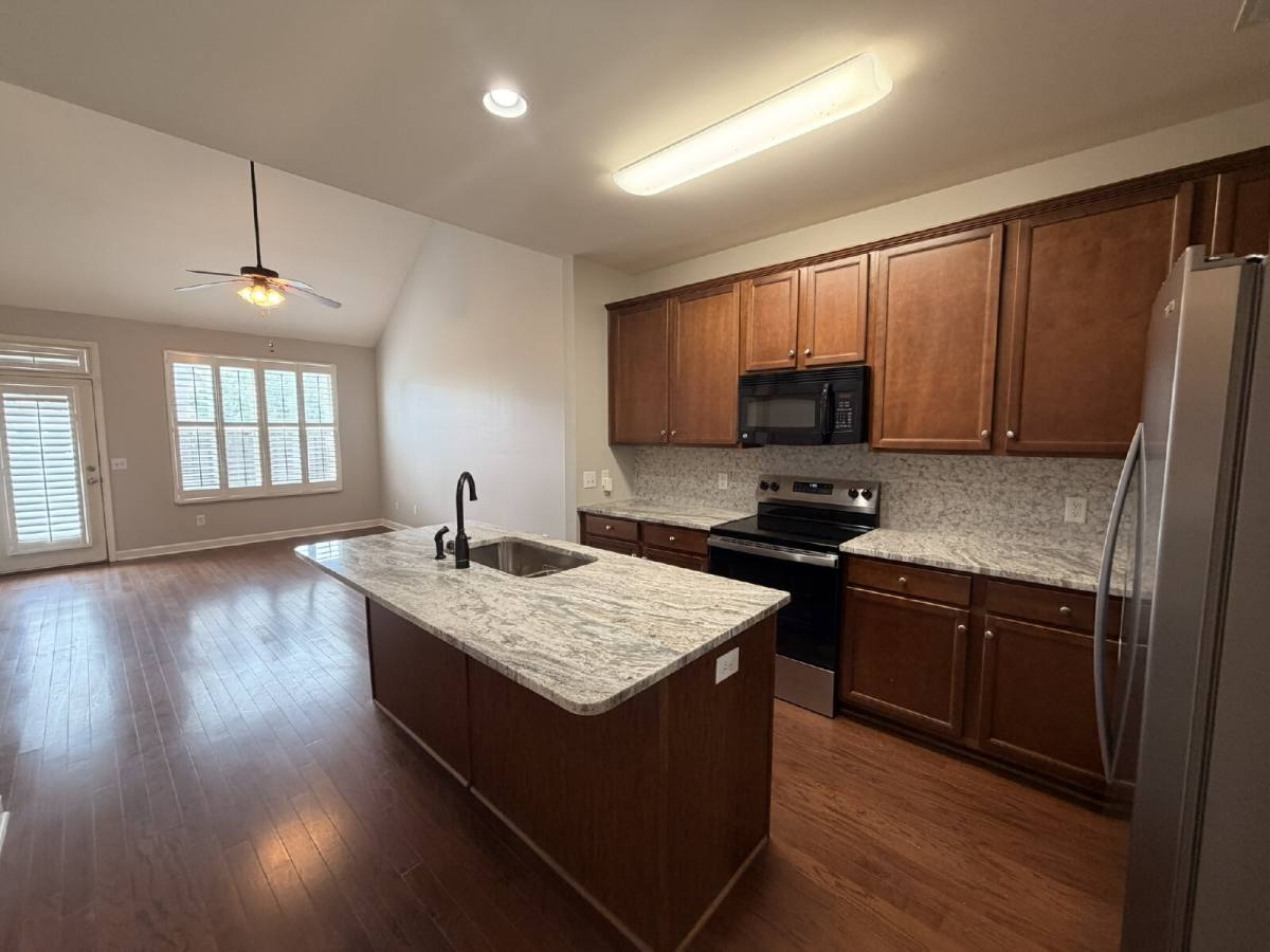 Townhouse for rent at 310 Griffin Place, Hermitage, TN 37076