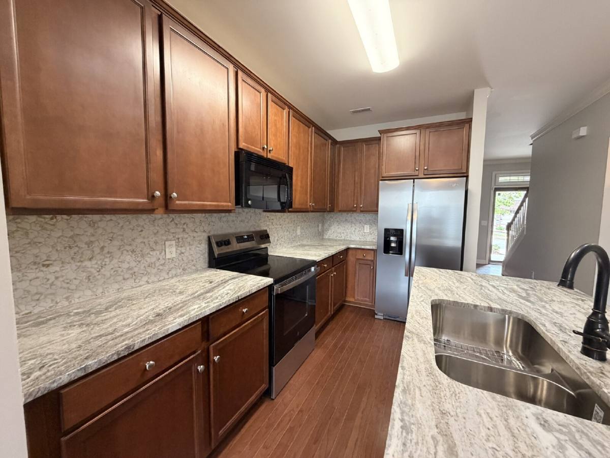 Townhouse for rent at 310 Griffin Place, Hermitage, TN 37076