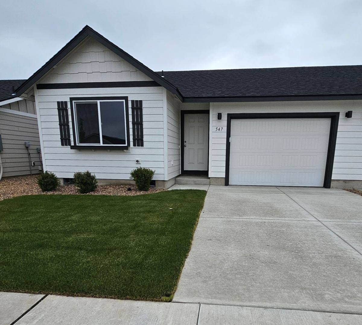 House for rent at 547 SE Polaris St, Madras, OR 97741