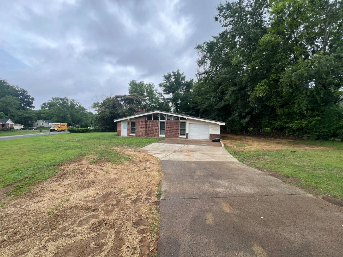 House for rent at 7 Concord Dr, Clarksville, TN 37042