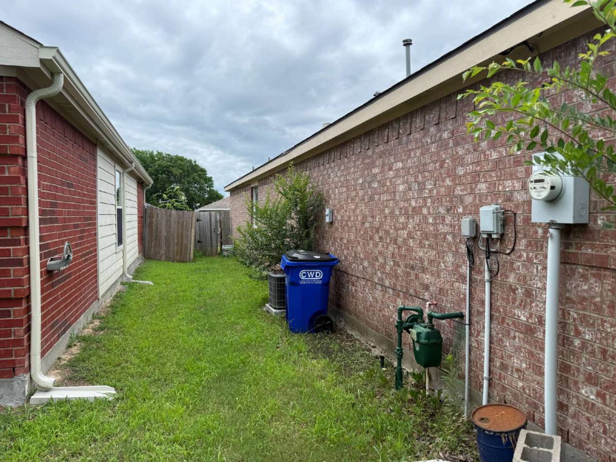 House for rent at 1100 Alexandria Dr, Forney, TX 75126