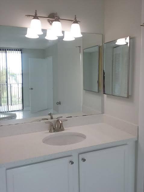 Apartment for rent at 728 Executive Center Dr, West Palm Beach, FL 33401