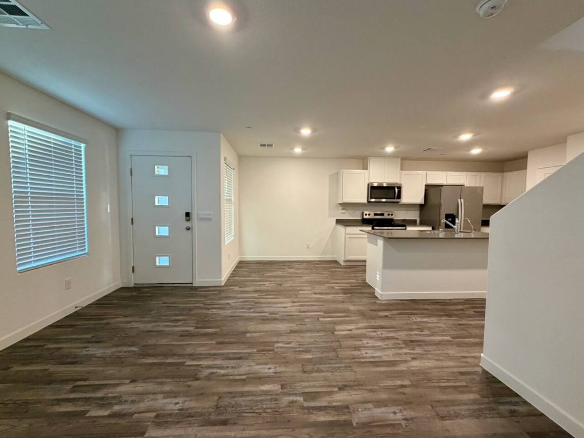 Townhouse for rent at 917 Violet Heron St, Henderson, NV 89011