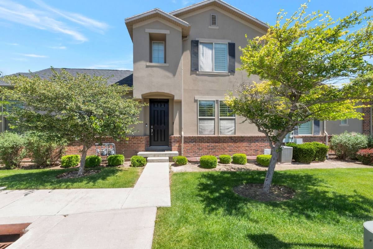 Townhouse for rent at 148 W 3360 N, Lehi, UT 84043