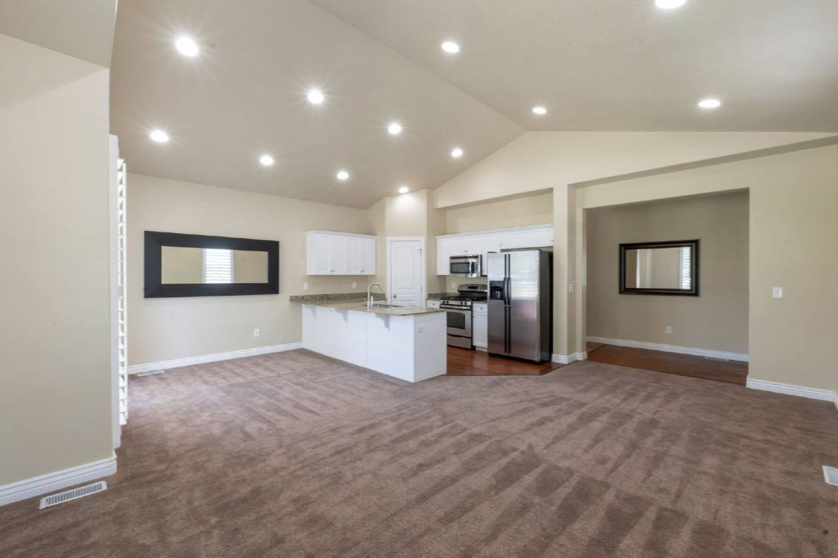 Townhouse for rent at 148 W 3360 N, Lehi, UT 84043