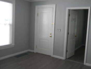 Townhouse for rent at 193 S Transit St, Lockport, NY 14094