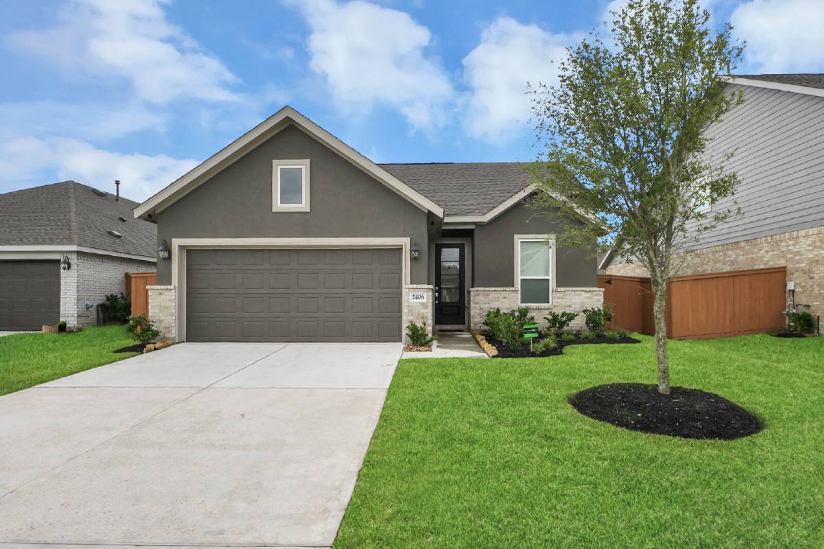 House for rent at 2406 Aquamarine Lane, Rosharon, TX 77583