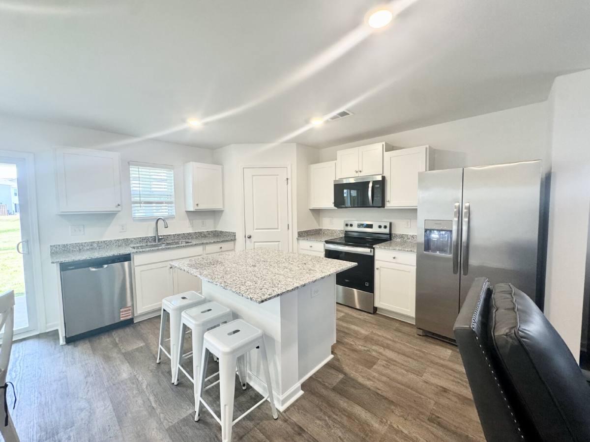 Townhouse for rent at 551 Seaborn Circle, Pendleton, SC 29670