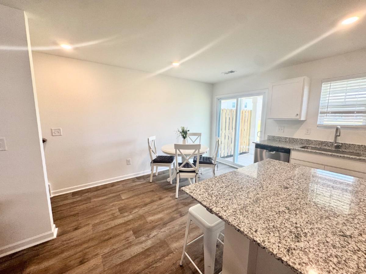 Townhouse for rent at 551 Seaborn Circle, Pendleton, SC 29670