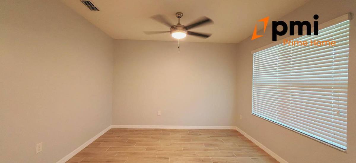 House for rent at 2114 Rockmart Loop, Tavares, FL 32778