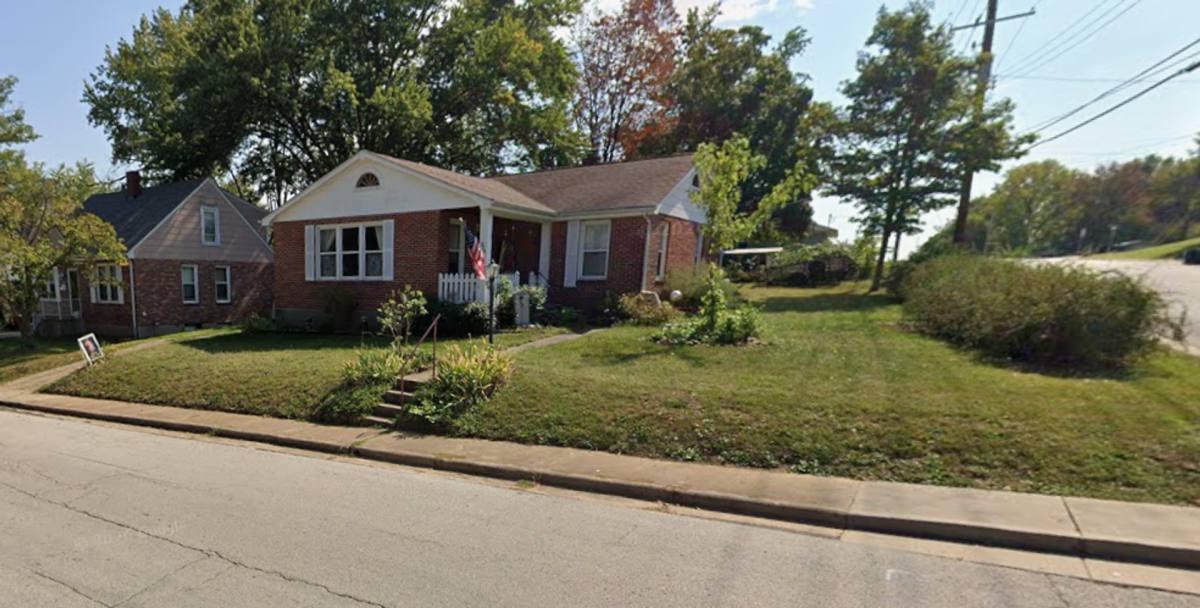 House for rent at 520 W Eighth St, Washington, MO 63090