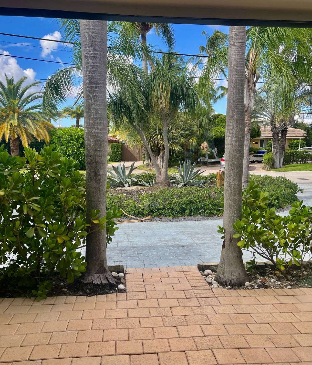 House for rent at 2264 SE 10th Court, Pompano Beach, FL 33062