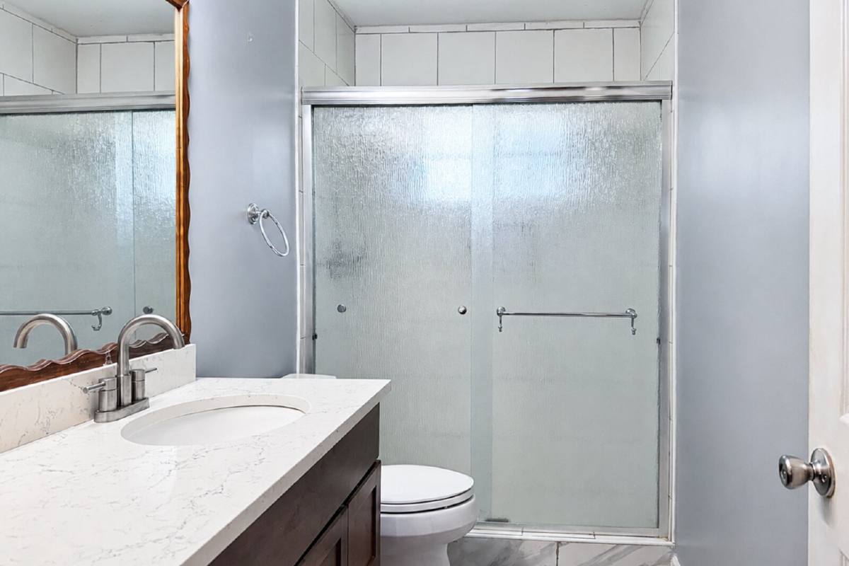 House for rent at 1621 Cloverdale Dr, Savannah, GA 31415