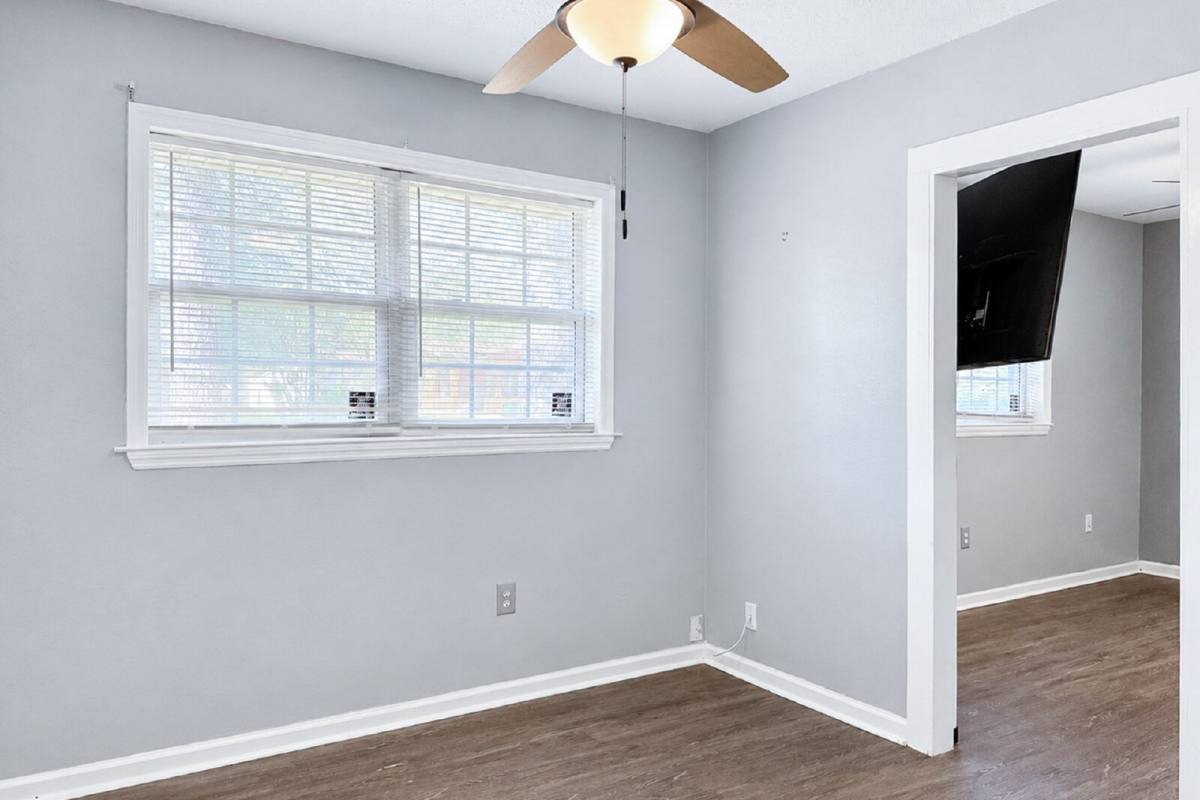House for rent at 1621 Cloverdale Dr, Savannah, GA 31415