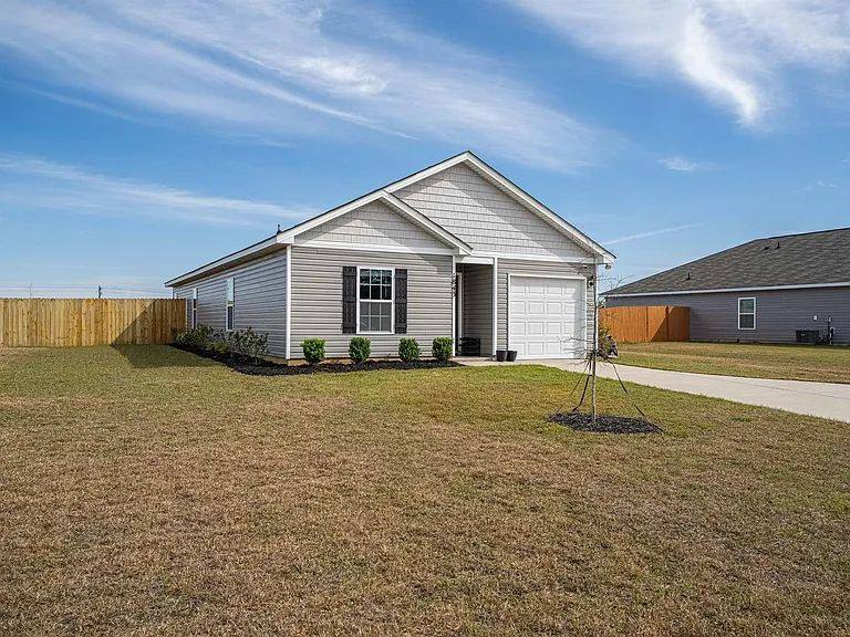 House for rent at 1843 Wildhorse Dr, Sumter, SC 29153