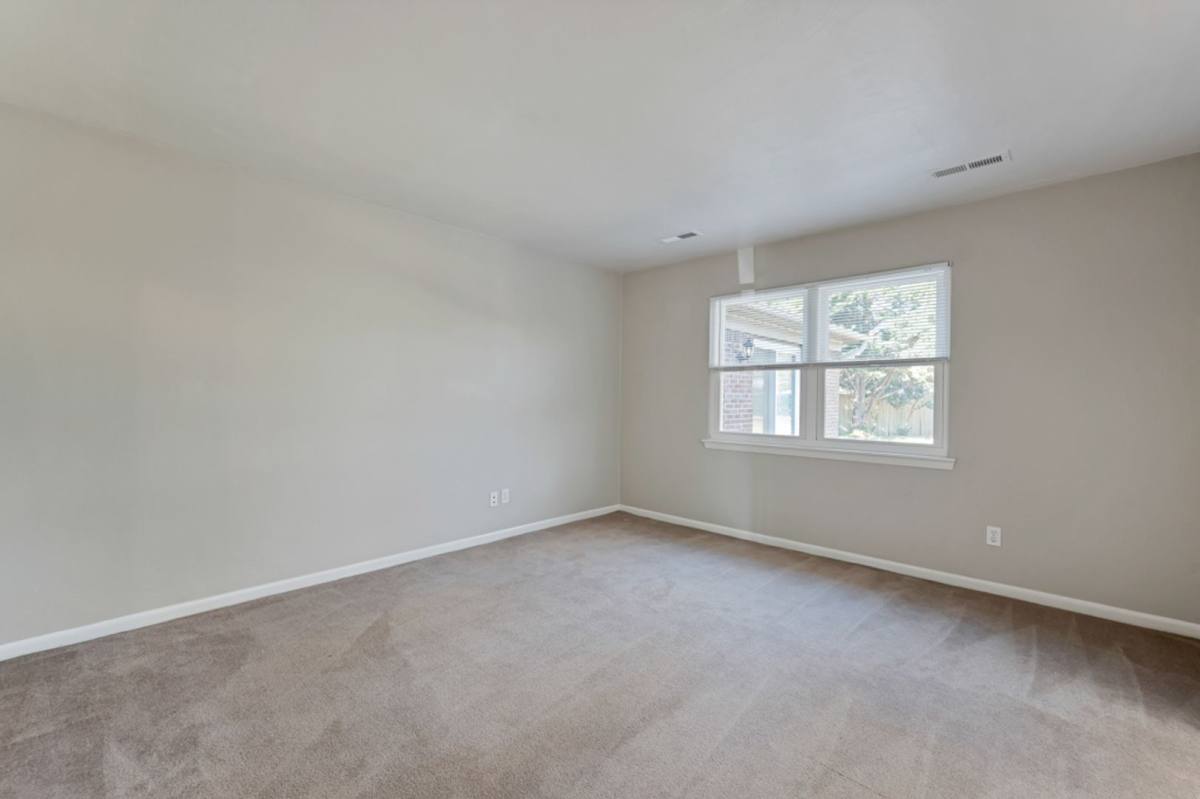 House for rent at 517 Norman Lane, Virginia Beach, VA 23452