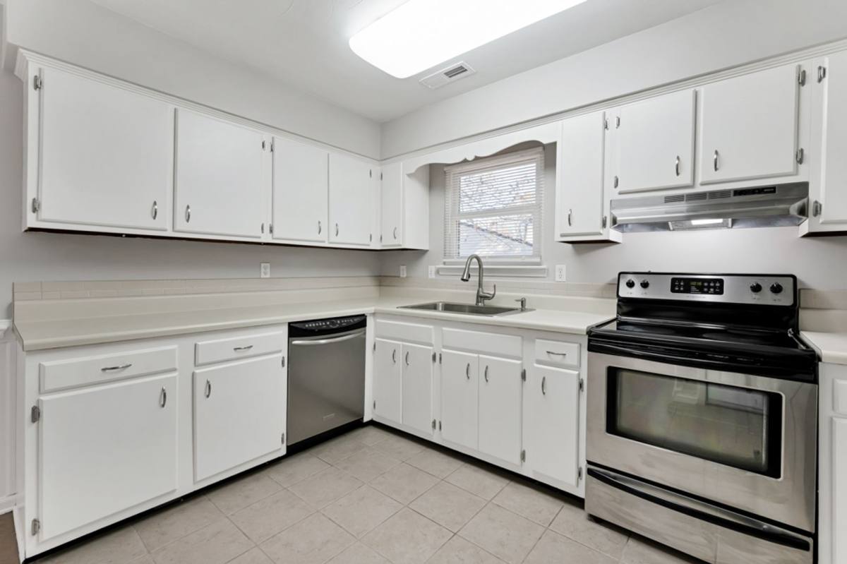 House for rent at 517 Norman Lane, Virginia Beach, VA 23452